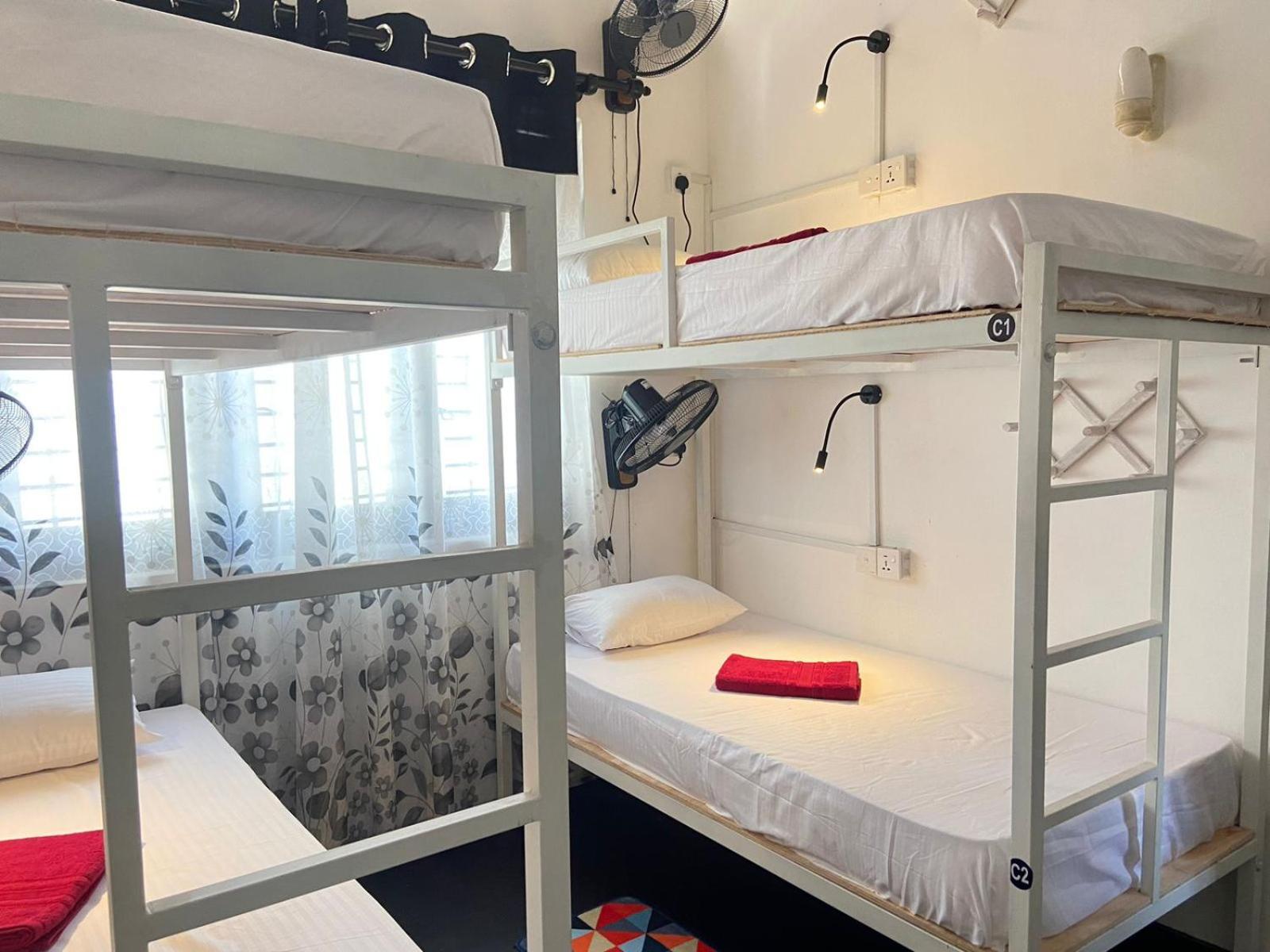 Hiricurry Hostel & Restaurant Dikwella Dış mekan fotoğraf